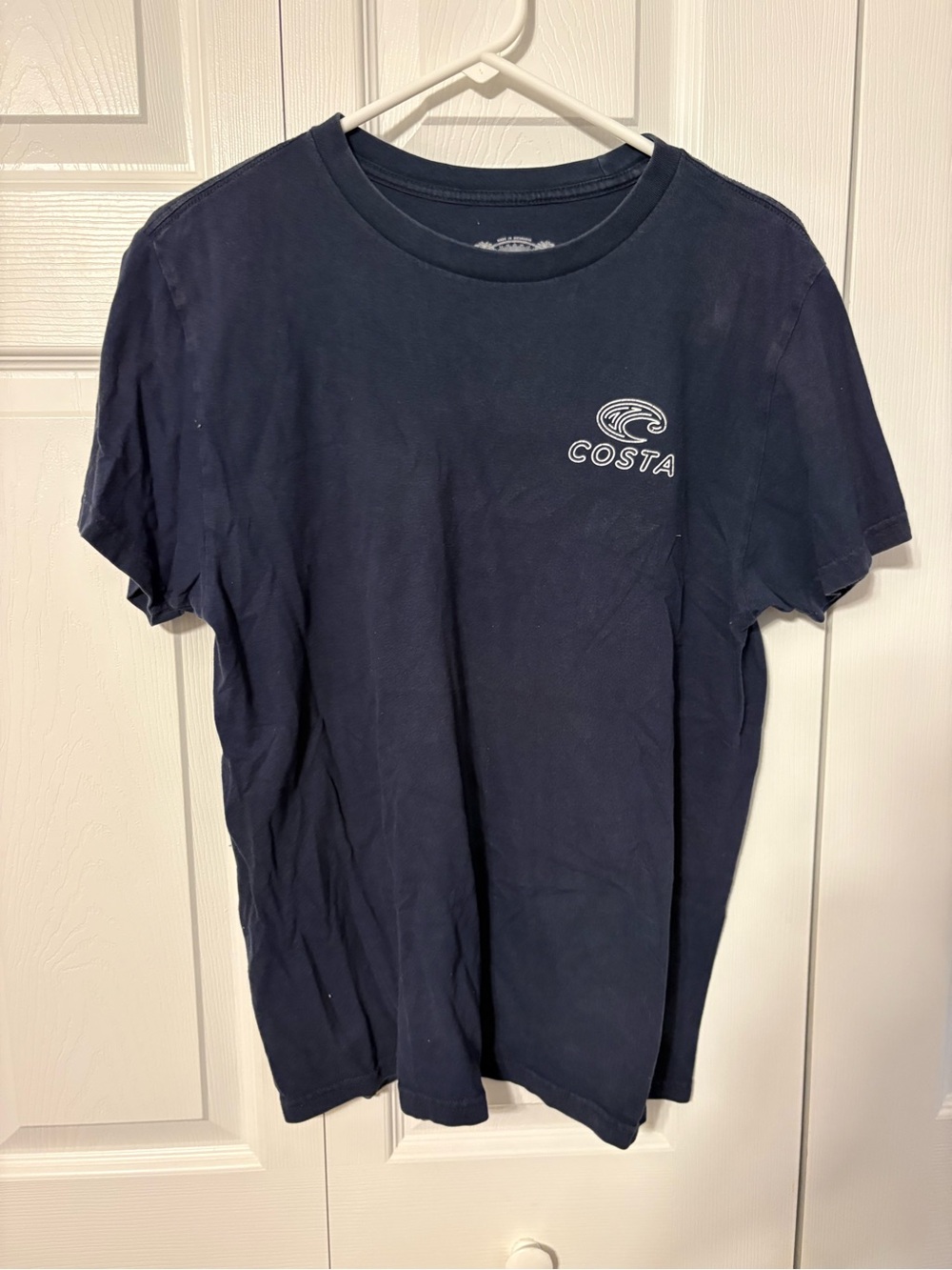 Costa Men's Short-Sleeve Logo Tee in Navy Blue